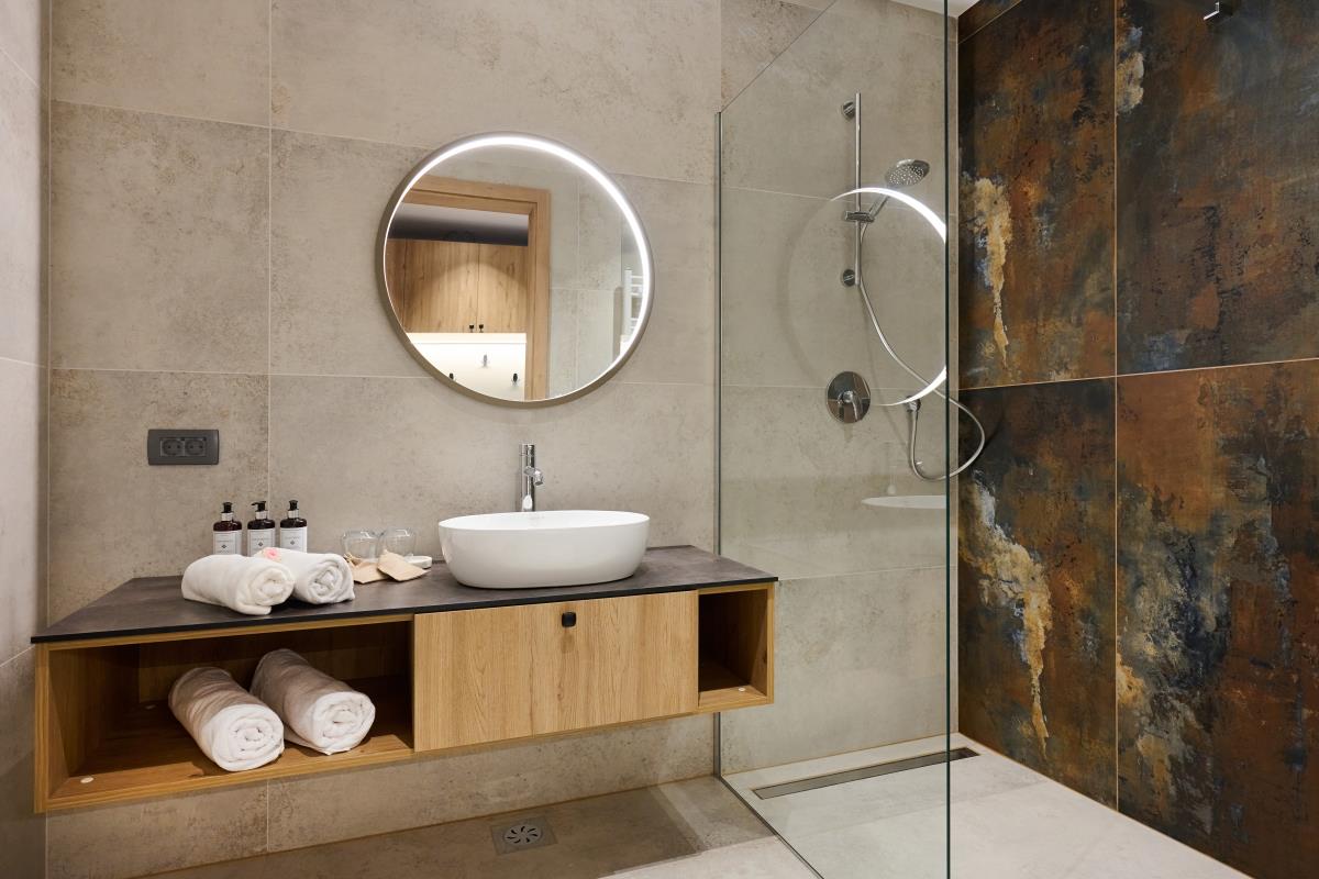 Hotel Rimski vrelec - vzorčna oprema sobe (2)